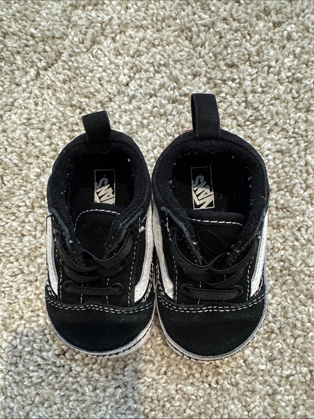 Vans Infant Old Skool Crib Shoe Sneakers Black / True White - Picture 8 of 8